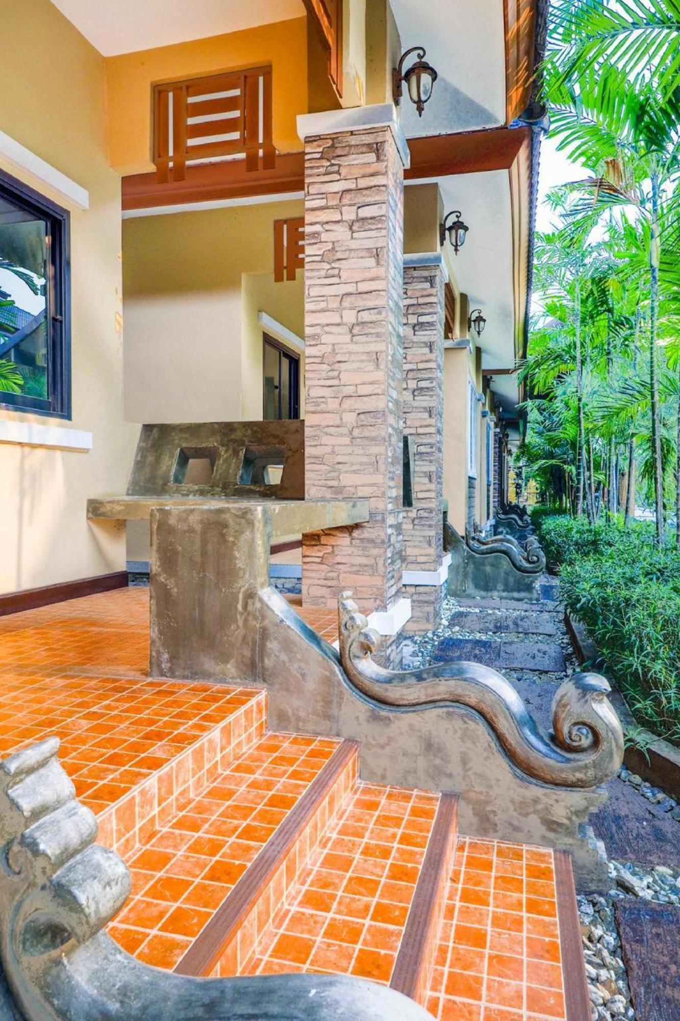 Capital O 727 Be One Resort Chiang Rai Exteriör bild