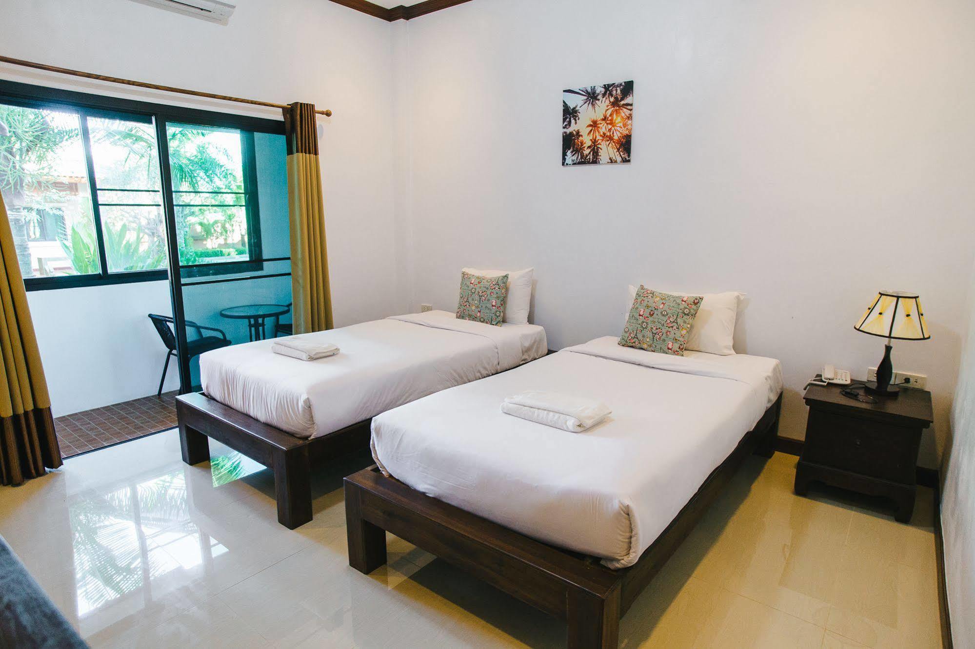 Capital O 727 Be One Resort Chiang Rai Exteriör bild